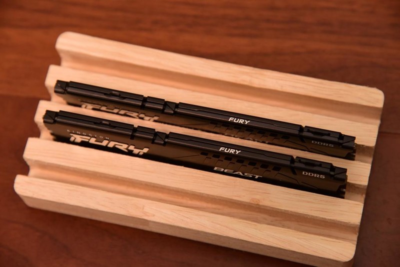 从4800到7600，双11必入 ！Kingston FURY超级野兽内存超频实战