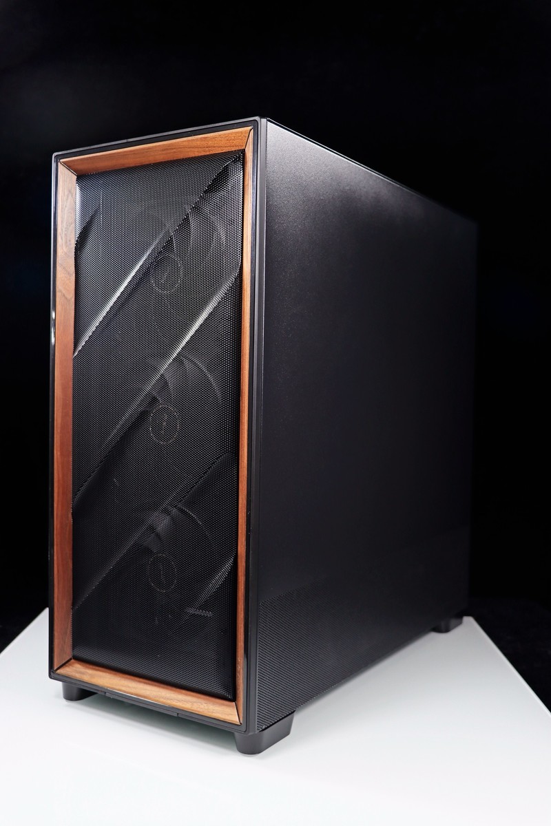 AMD R9 9950X3D 真强！搭配华硕 TUF X870-PLUS 与 索泰 RTX 5080