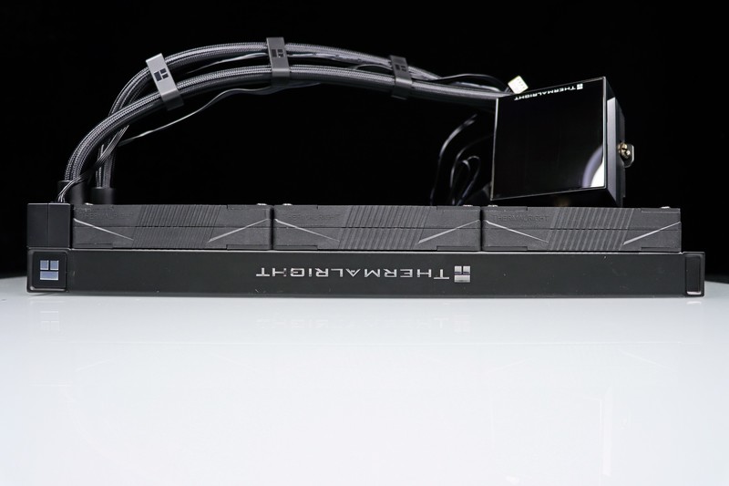 AMD R9 9950X3D 真强！搭配华硕 TUF X870-PLUS 与 索泰 RTX 5080