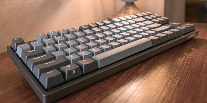 声音最小，用力最小的轴，是什么轴，我需要买一个键盘？