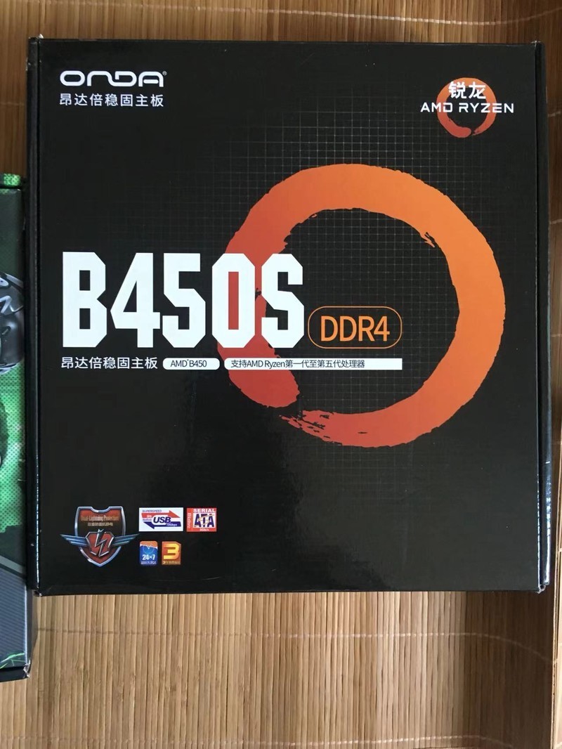 国庆硬件盲盒拆包，长城板砖两块，外有惊喜！