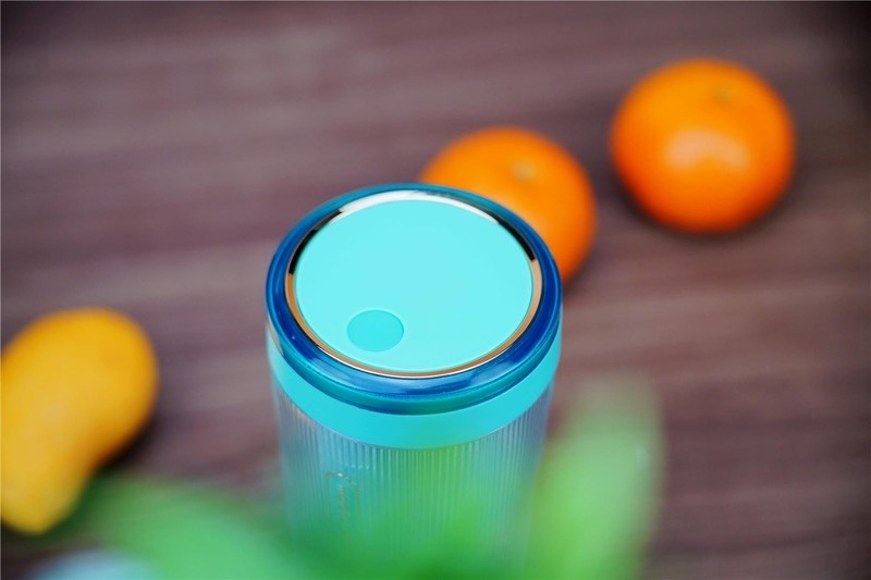 果汁奶昔自己做，健健康康好生活--摩飞无线充电榨汁机分享！