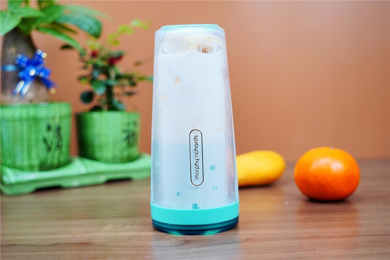 果汁奶昔自己做，健健康康好生活--摩飞无线充电榨汁机分享！