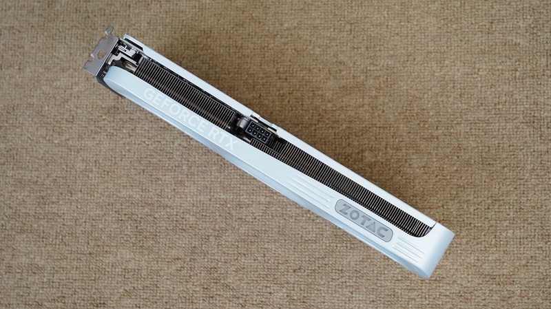 DLSS 4加持，9800X3D+索泰5060Ti 8G打造的高性价比ITX小钢炮分享