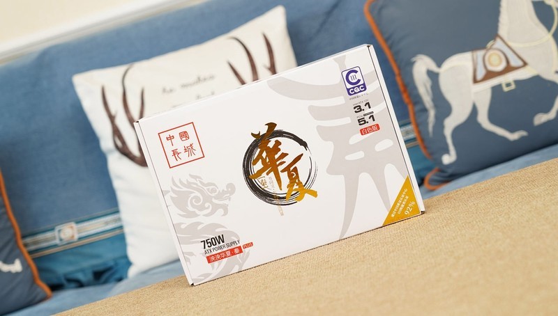 DLSS 4加持，9800X3D+索泰5060Ti 8G打造的高性价比ITX小钢炮分享