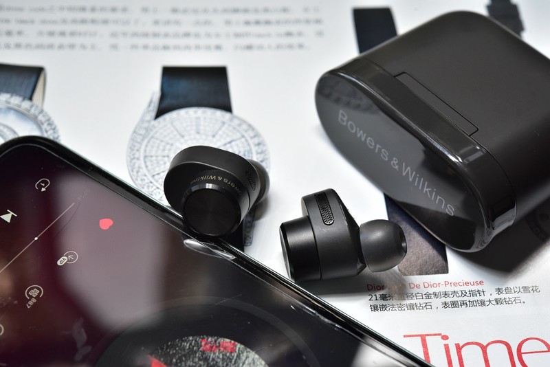 出身决定其身价！聊聊最近有点火的宝华韦健PI5主动降噪TWS