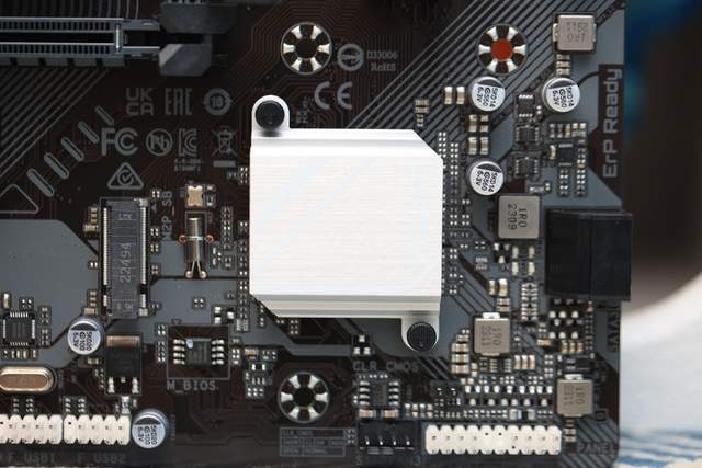 千元级主板还能有这些科技，技嘉魔鹰B760M GAMEING WIFI评测体验