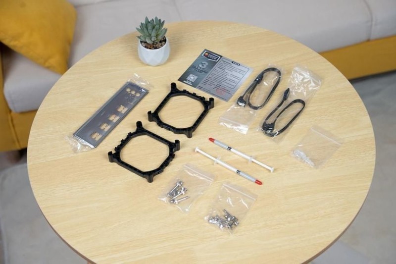 华南X99-8D4主板完爆线程撕裂者！垃圾佬的双路服务器！|华南金牌