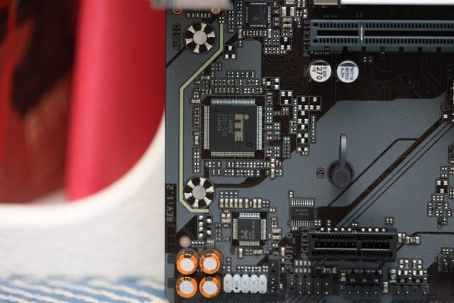 千元级主板还能有这些科技，技嘉魔鹰B760M GAMEING WIFI评测体验