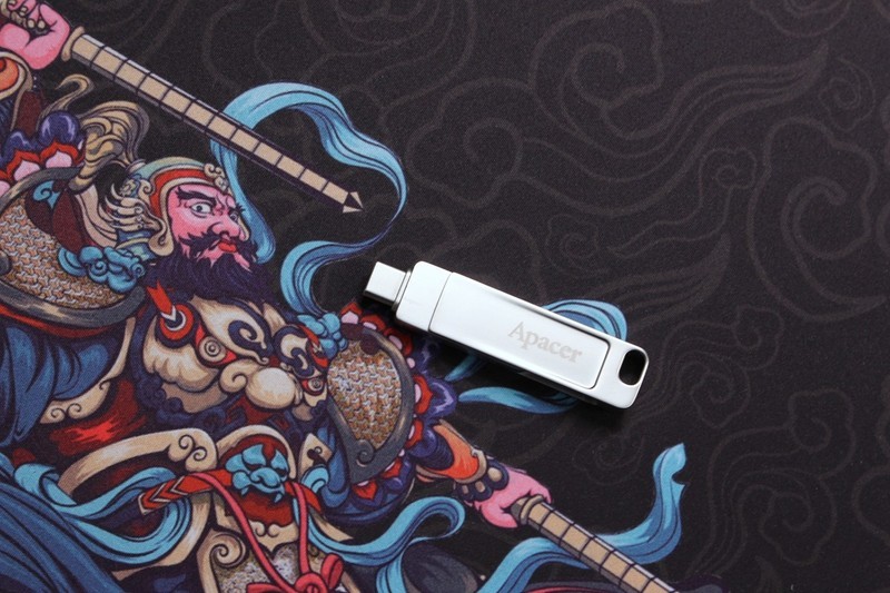 宇瞻Apacer AP301 双接口U盘开箱测试