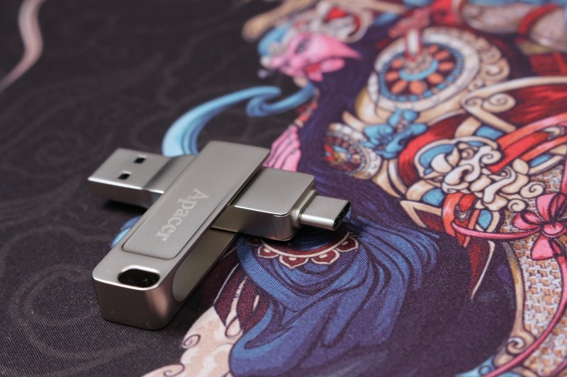 宇瞻Apacer AP301 双接口U盘开箱测试