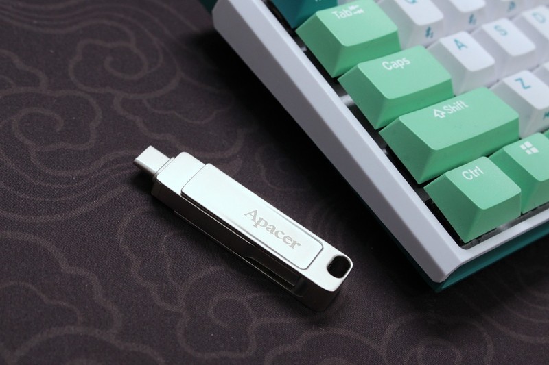 宇瞻Apacer AP301 双接口U盘开箱测试
