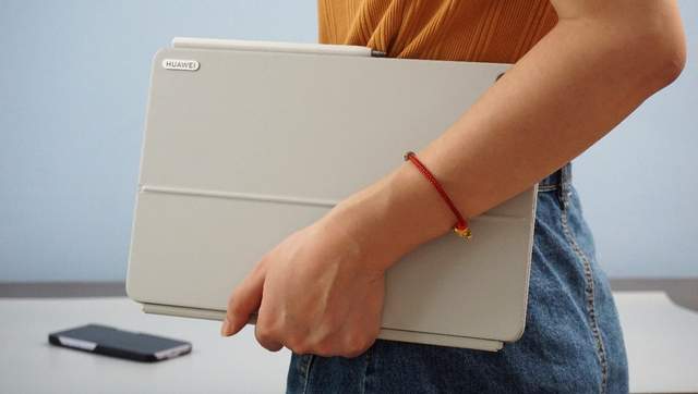刷新二合一笔记本能力！华为MateBook E Go实测：移动办公新形态