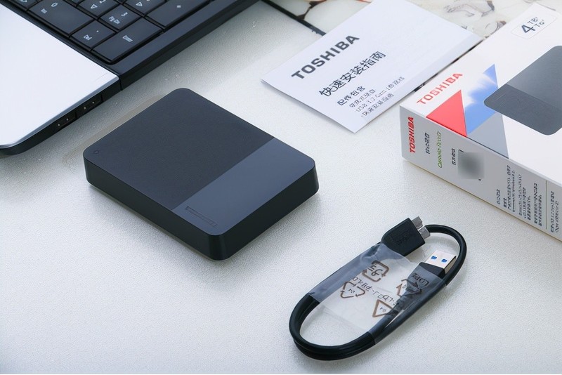 USB3.2快传输，4TB大容量全场景应对，东芝Canvio Ready （B3）商务移动硬盘体验