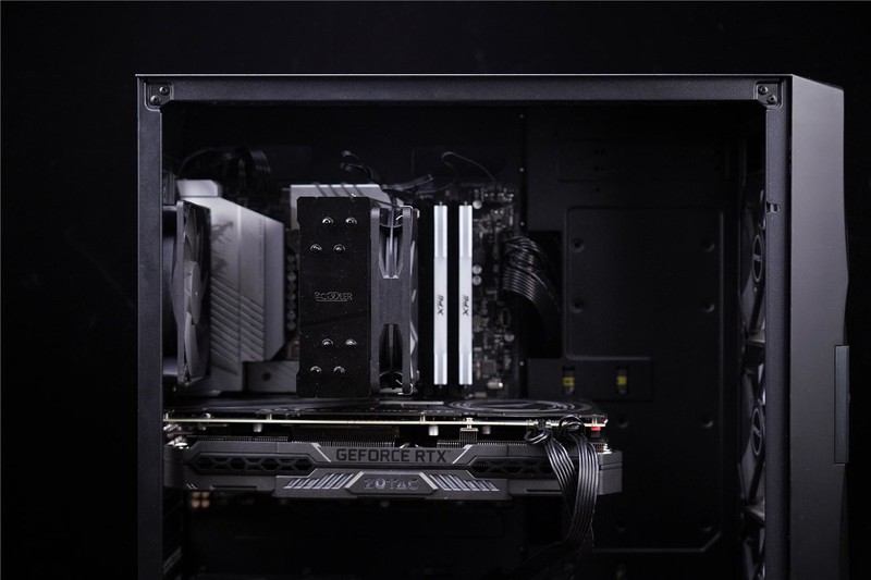 玩家最爱主板来袭，性价比高，性能强悍—技嘉雪雕B660M 分享