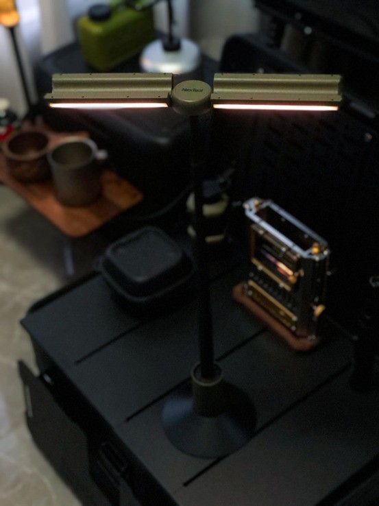 购入一款伸缩露营灯——纳拓悟空露营灯