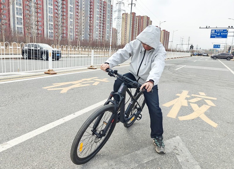 通勤好物，让我彻底告别堵车的GELEIPU山地自行车测评