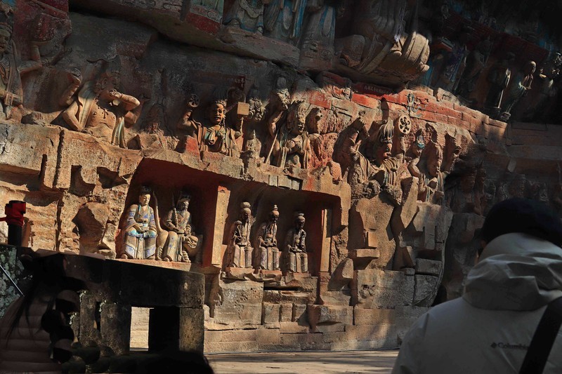 游览重庆大足宝顶山石刻（一）