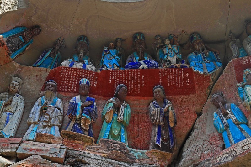 游览重庆大足宝顶山石刻（一）