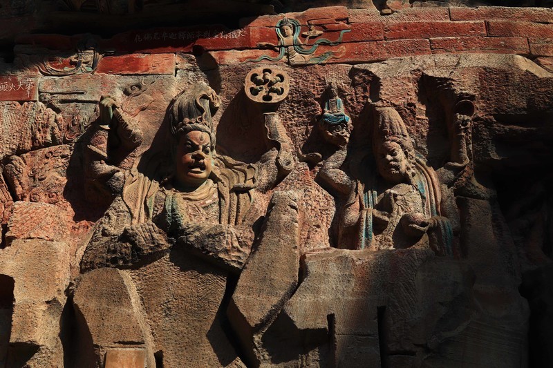 游览重庆大足宝顶山石刻（一）