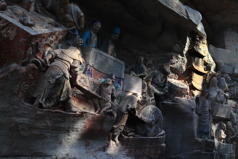 游览重庆大足宝顶山石刻（一）