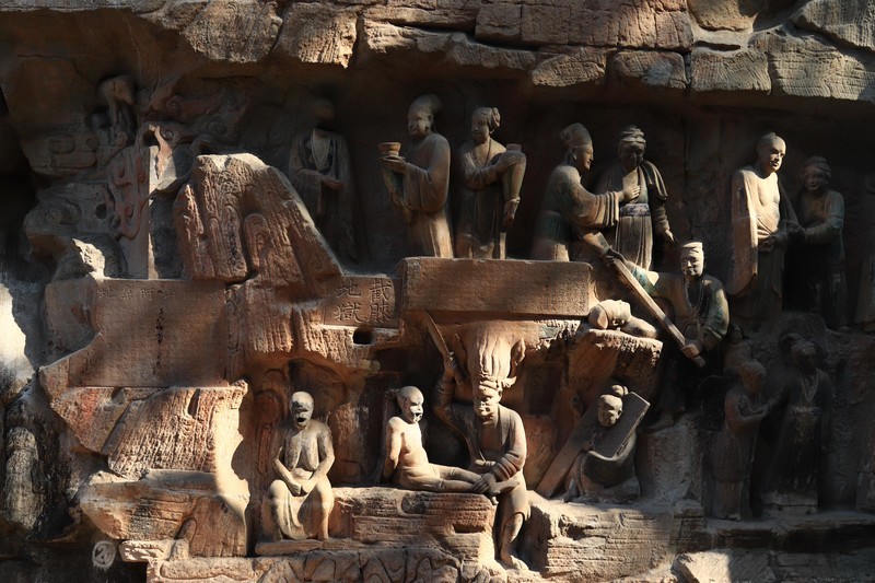 游览重庆大足宝顶山石刻（一）