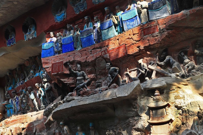 游览重庆大足宝顶山石刻（一）