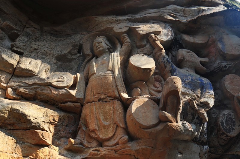 游览重庆大足宝顶山石刻（一）