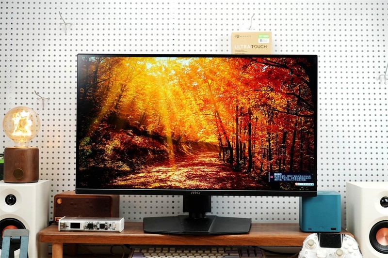 300Hz+0.5ms响应：MAG 275QPF X30黑刃如何重新定义千元电竞天花板