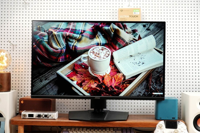 300Hz+0.5ms响应：MAG 275QPF X30黑刃如何重新定义千元电竞天花板