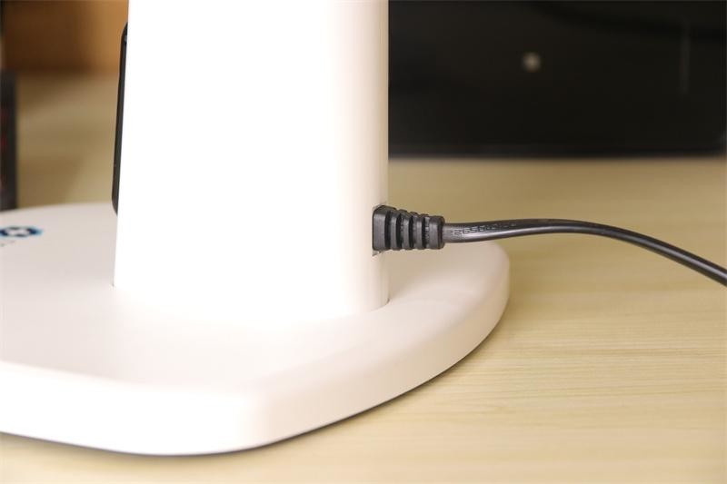 护眼灯推荐，独创NIR红光越用越健康！爱德华天使之光2专科级体验