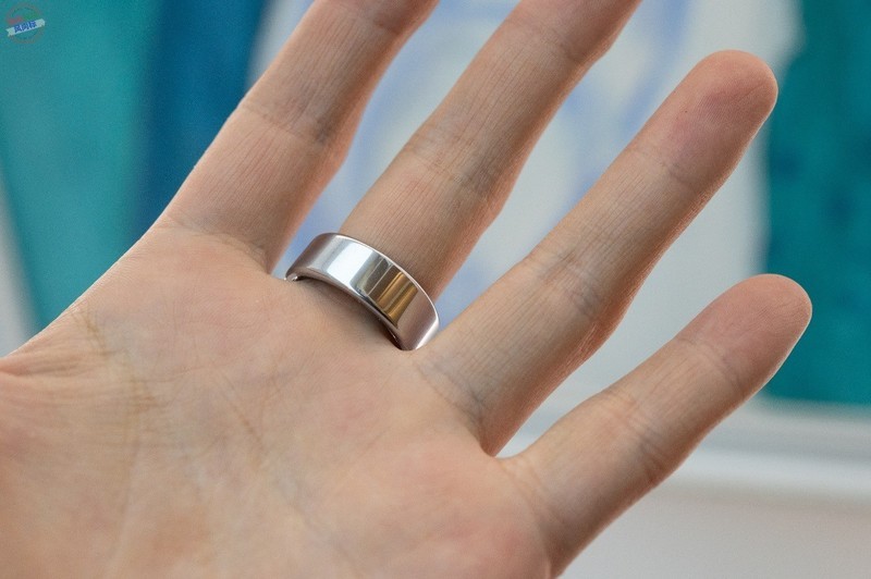 更优雅的智能穿戴设备，测心率计步数都没问题，Amovan 灵戒 上手