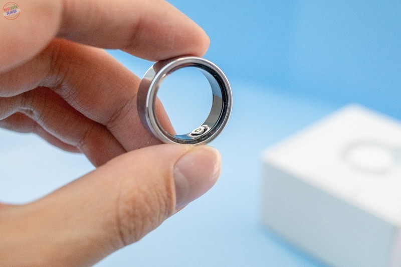 更优雅的智能穿戴设备，测心率计步数都没问题，Amovan 灵戒 上手