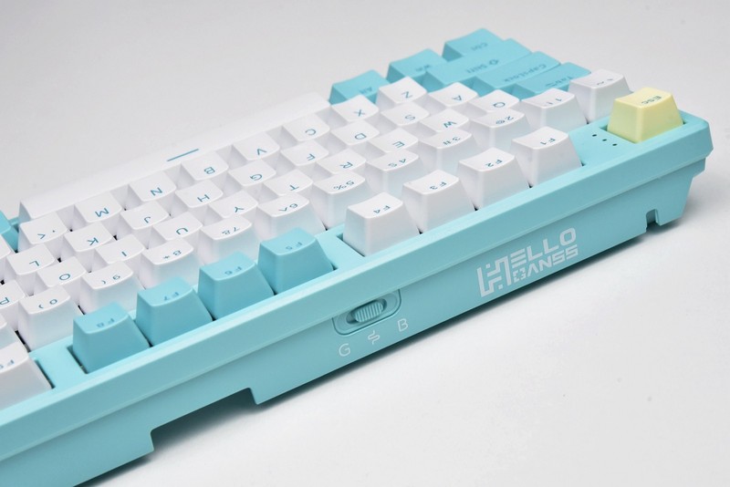 这就是性价比！高斯HS87T三模客制化机械键盘评测