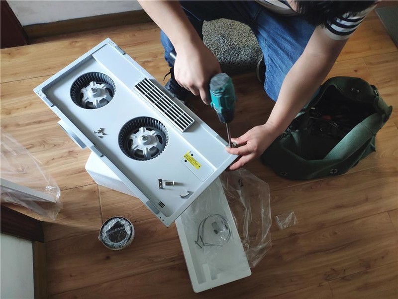 小米上新：全自动浴霸，浴室智能恒温不再是梦