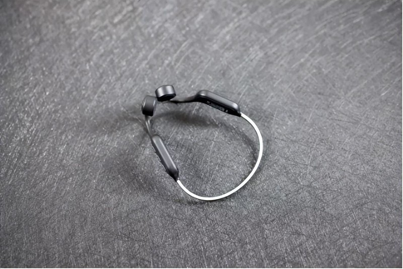 夜跑中最亮的仔，自带播放器可游泳的sanag B91S骨传导耳机体验