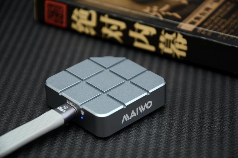 千兆读写，国庆旅行数码伴侣，麦沃M1固态移动硬盘开箱