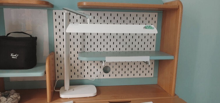 台灯什么材质的比较好？专家推荐的护眼台灯分享