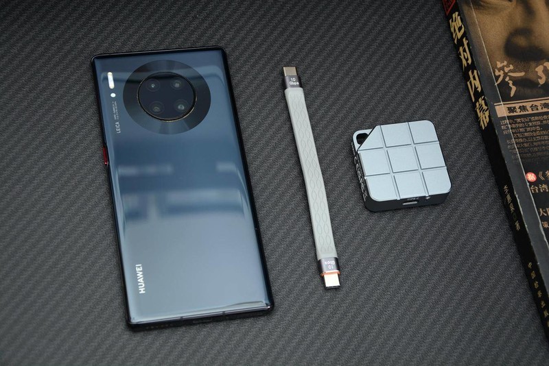 千兆读写，国庆旅行数码伴侣，麦沃M1固态移动硬盘开箱