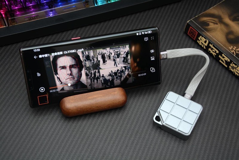 千兆读写，国庆旅行数码伴侣，麦沃M1固态移动硬盘开箱