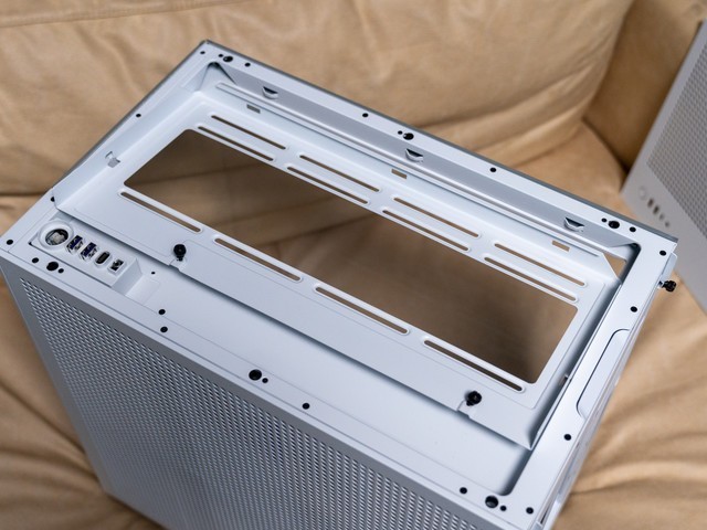 千呼万唤始出来，ROG STRIX Z790吹雪DDR5主板测评