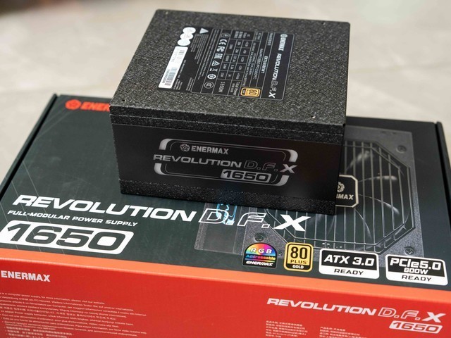 双原生16Pin接口，真毕业级电源，安耐美D.F.X 1650W拆解晒单