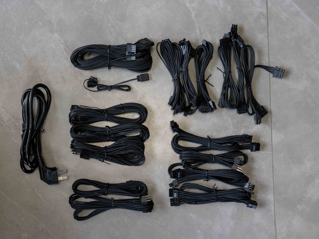 双原生16Pin接口，真毕业级电源，安耐美D.F.X 1650W拆解晒单