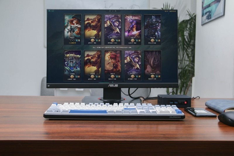 杜伽K610W：多模热插拔，续航一年，满足你对机械键盘所有需求