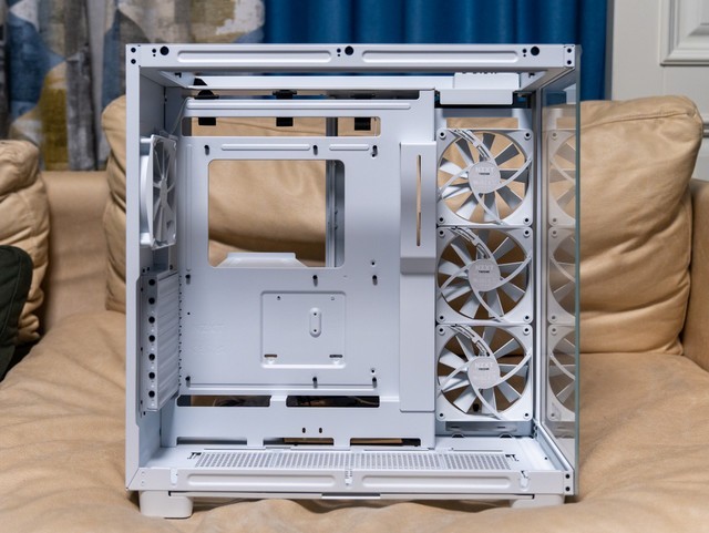 千呼万唤始出来，ROG STRIX Z790吹雪DDR5主板测评