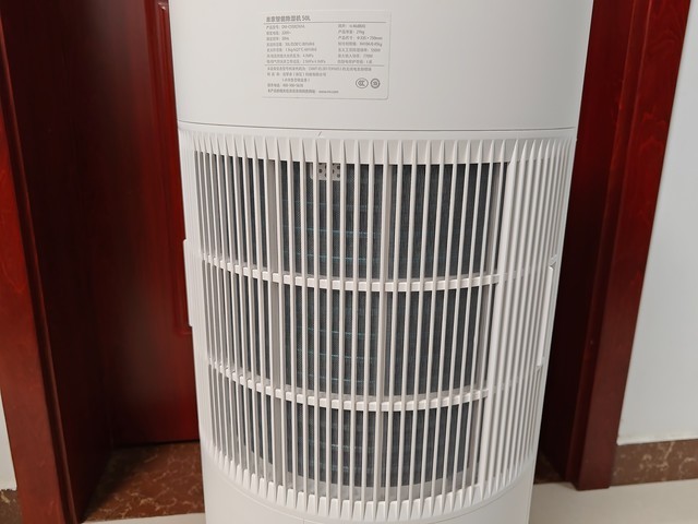 梅雨季阴雨天 最适合有一台安静的大功率除湿机