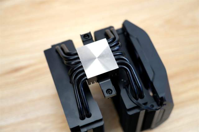 高端风冷，静音新标杆：be quiet! DARK ROCK ELITE散热器深度评测