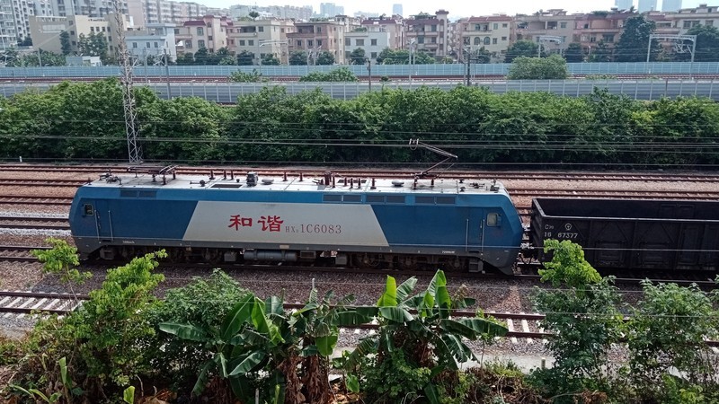 华为畅享10e相机