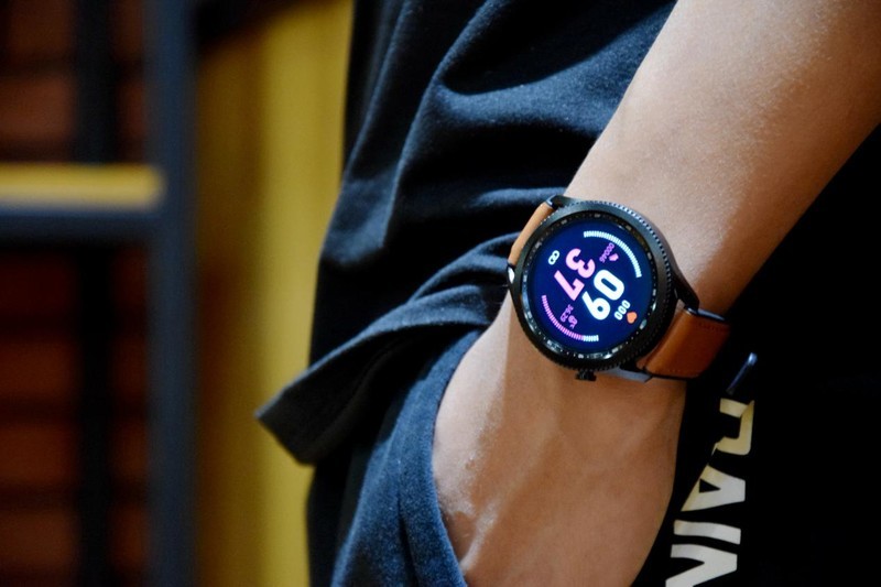 亚健康提前预知，腕上轻商务健康助手，didoE10血压智能手表体验