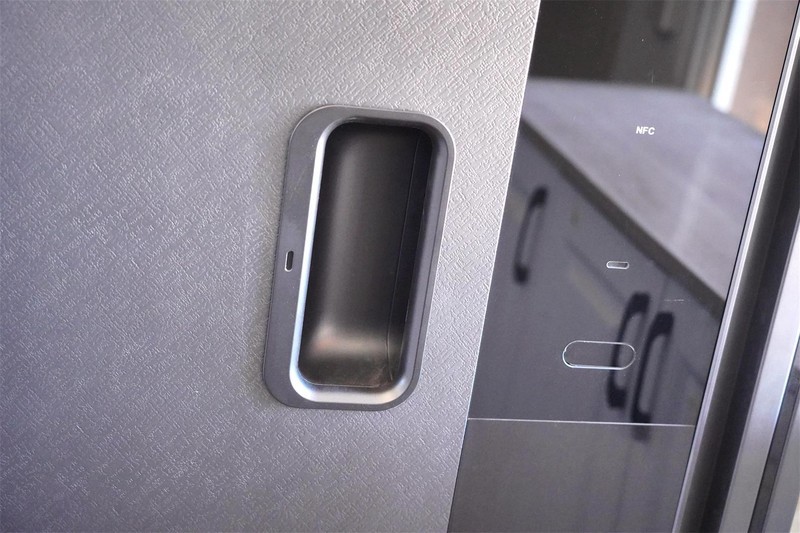 开发商送的防盗门太差，后悔没有早换门！云鹿智能门P1S体验分享